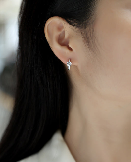 Vertrokken vanuit het hart - Oorbellenset met 0,5 karaat Moissanite van topkwaliteit S925 zilver en platina-geplatineerde oorbellen, een modieus en trendy accessoire, kan worden getest met een diamantpen