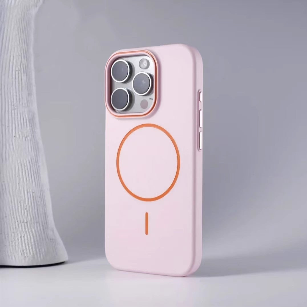 جراب هاتف iPhone 16 ذو ملمس ناعم وغطاء واقٍ مغناطيسي من مادة البولي كربونات