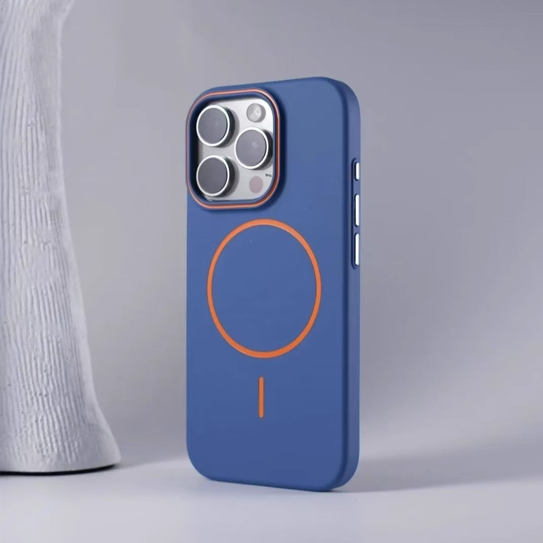 جراب هاتف iPhone 16 ذو ملمس ناعم وغطاء واقٍ مغناطيسي من مادة البولي كربونات