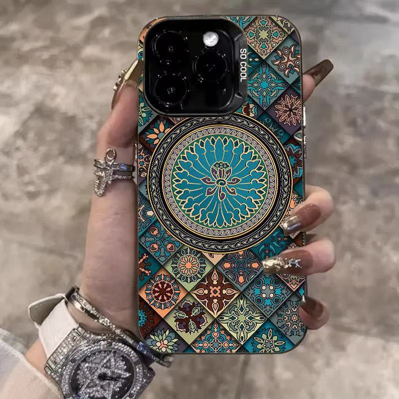 Ethnic Style Patterned Phone Case Niche