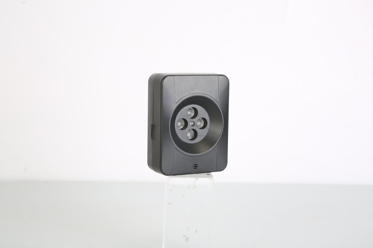 1Pc Ultrasonic Anti Barking Device Indoor Outdoor Dog Bark Control With 3 Frequency Levels Max 32.8Feet Sensing Distance For Most Dog Sizes