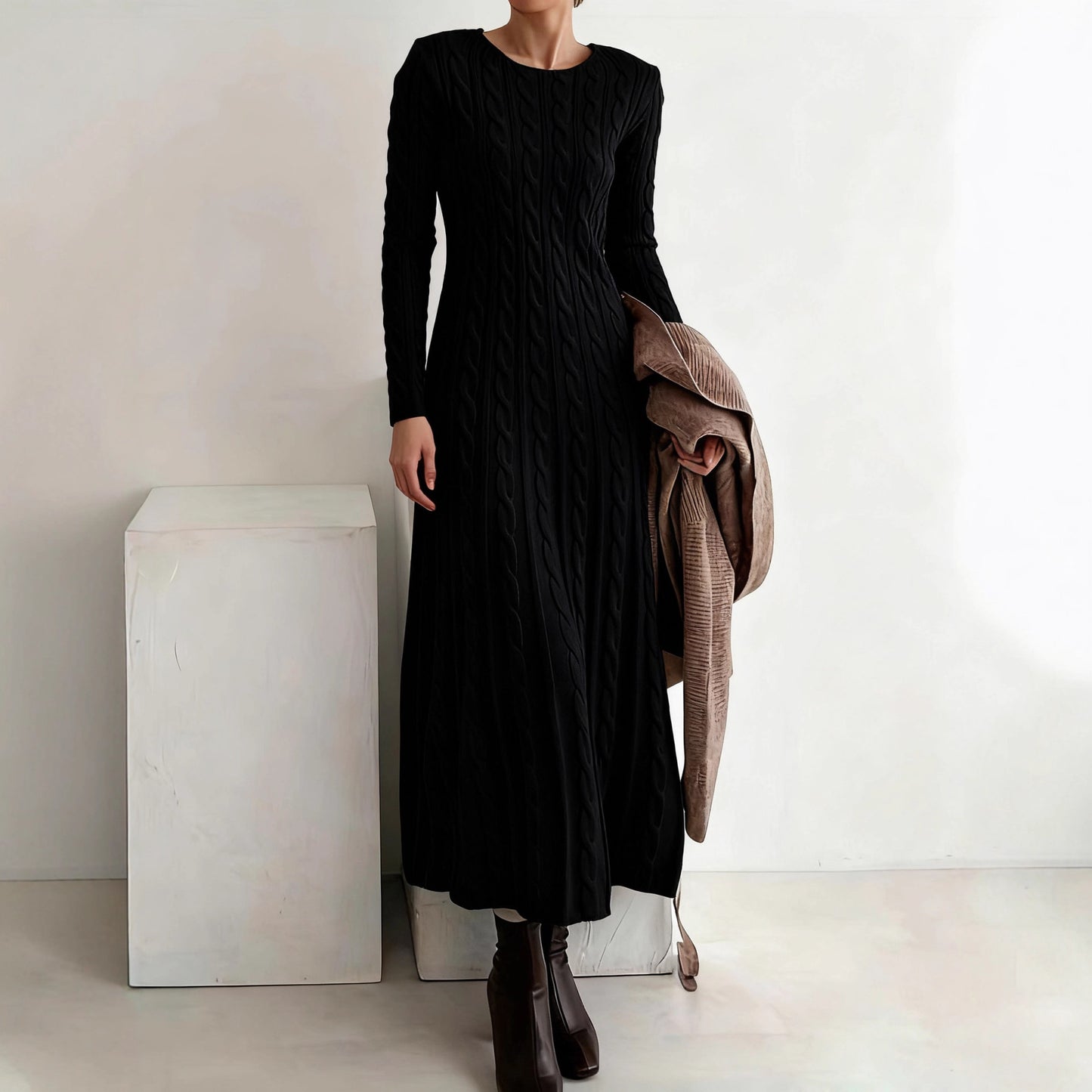 Women's Solid Color Round-neck Cable Knit Dress